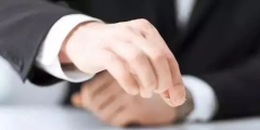 國內(nèi)股票期權怎么交易的(股票期權激勵是什么意思)
